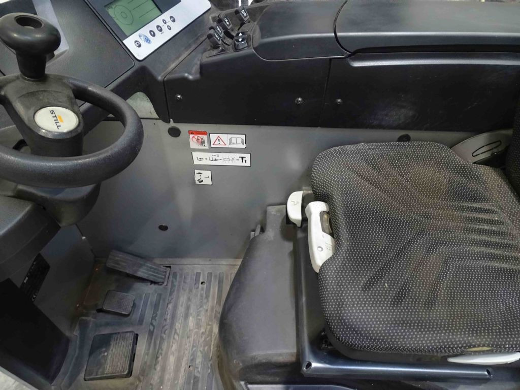 Still FM-X17 - Chariot à mât rétractable: photos 3 Still FM-X17 - Chariot à mât rétractable: photos 3