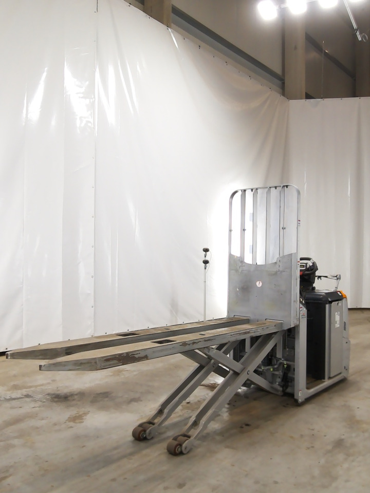 Still OPX-L20S/2390MM - Préparateur de commandes: photos 2 Still OPX-L20S/2390MM - Préparateur de commandes: photos 2