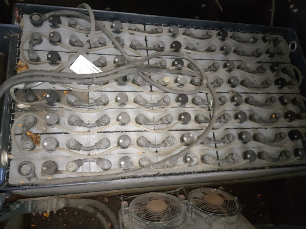 Still R08-20 - Chariot tracteur: photos 4 Still R08-20 - Chariot tracteur: photos 4
