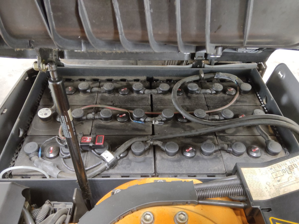 Still RX50-16 - Chariot élévateur électrique: photos 4 Still RX50-16 - Chariot élévateur électrique: photos 4