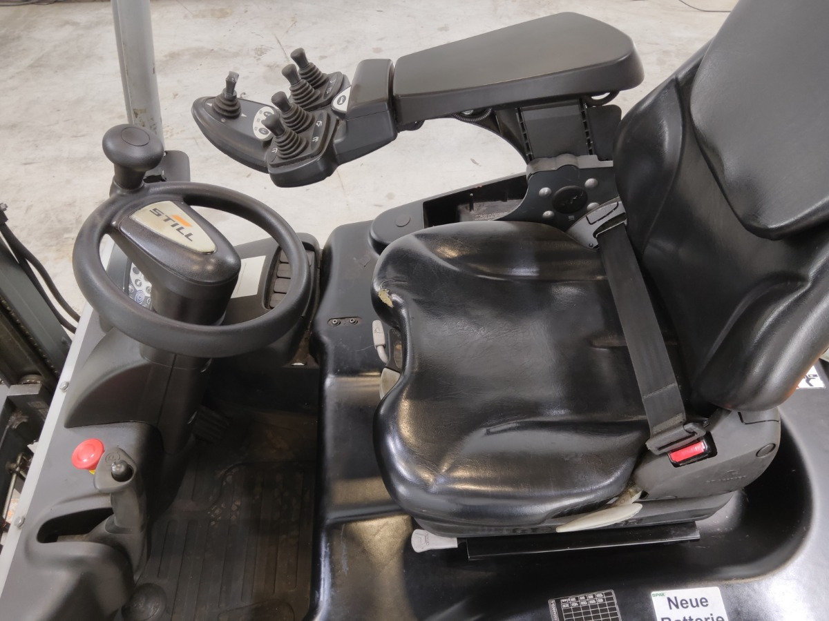 Still RX50-16 - Chariot élévateur électrique: photos 3 Still RX50-16 - Chariot élévateur électrique: photos 3