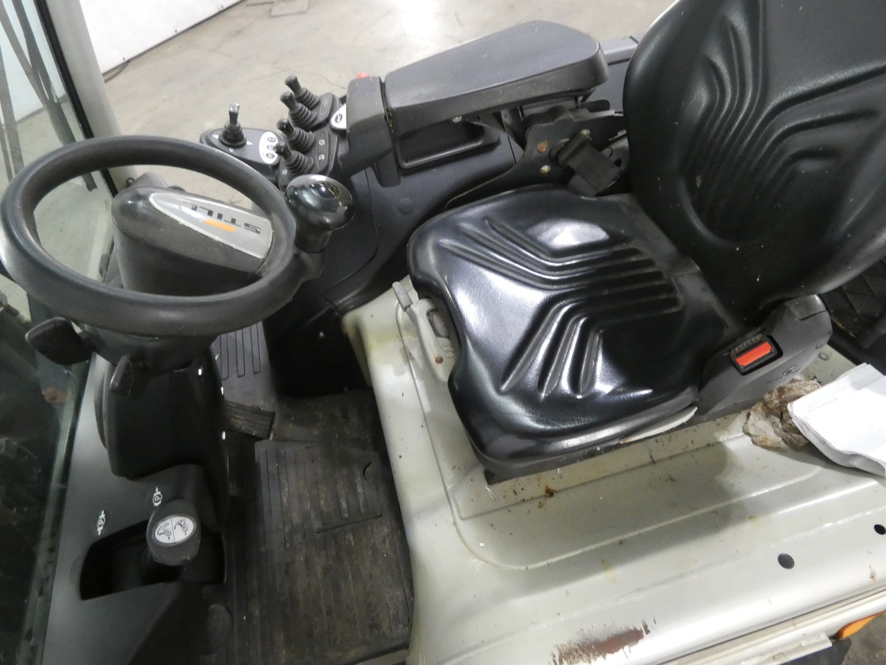 Still RX60-25 - Chariot élévateur électrique: photos 3 Still RX60-25 - Chariot élévateur électrique: photos 3