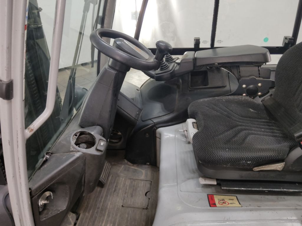 Still RX60-25 - Chariot élévateur électrique: photos 3 Still RX60-25 - Chariot élévateur électrique: photos 3