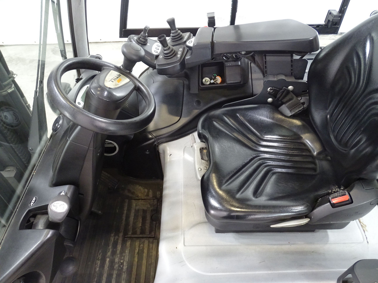 Still RX60-25 - Chariot élévateur électrique: photos 3 Still RX60-25 - Chariot élévateur électrique: photos 3