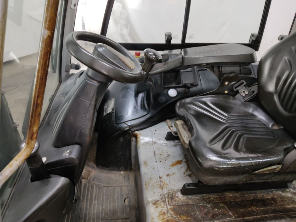 Still RX60-25 - Chariot élévateur électrique: photos 3 Still RX60-25 - Chariot élévateur électrique: photos 3