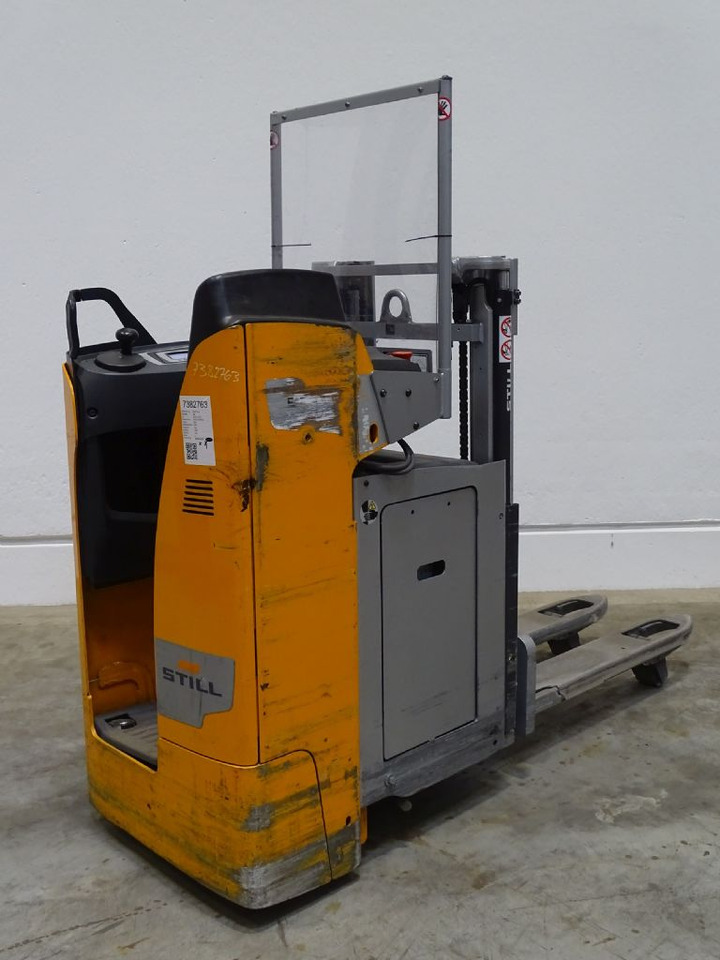 Still SXD20 - Gerbeur: photos 2 Still SXD20 - Gerbeur: photos 2