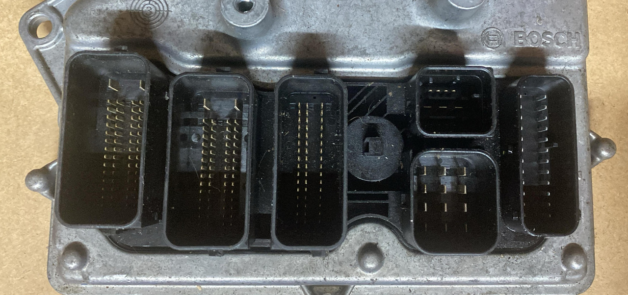 BMW Calculator 8487494 - Bloc de gestion: photos 3 BMW Calculator 8487494 - Bloc de gestion: photos 3