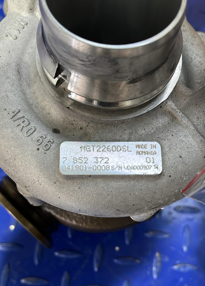 BMW Turbochargers S63 V8 7852372/7852373 - Turbocompresseur: photos 5 BMW Turbochargers S63 V8 7852372/7852373 - Turbocompresseur: photos 5