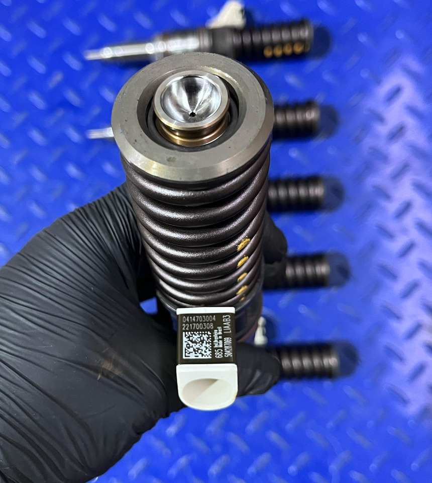 BOSCH Pump Nozzle Iveco 504287069 - Injecteur: photos 4 BOSCH Pump Nozzle Iveco 504287069 - Injecteur: photos 4