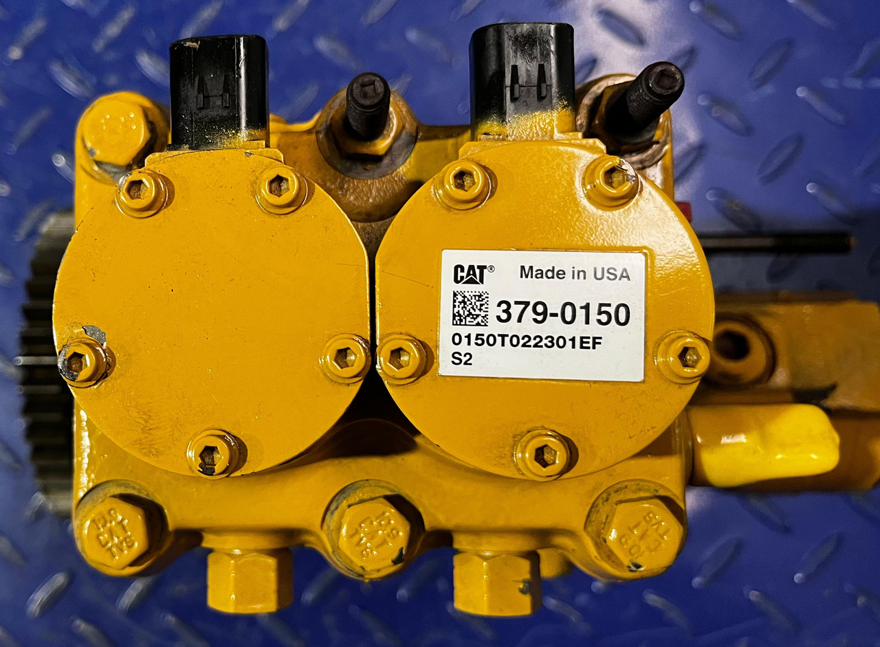 CATERPILLAR HIGH PRESSURE PUMP 379-0150 - Système de carburant: photos 5 CATERPILLAR HIGH PRESSURE PUMP 379-0150 - Système de carburant: photos 5