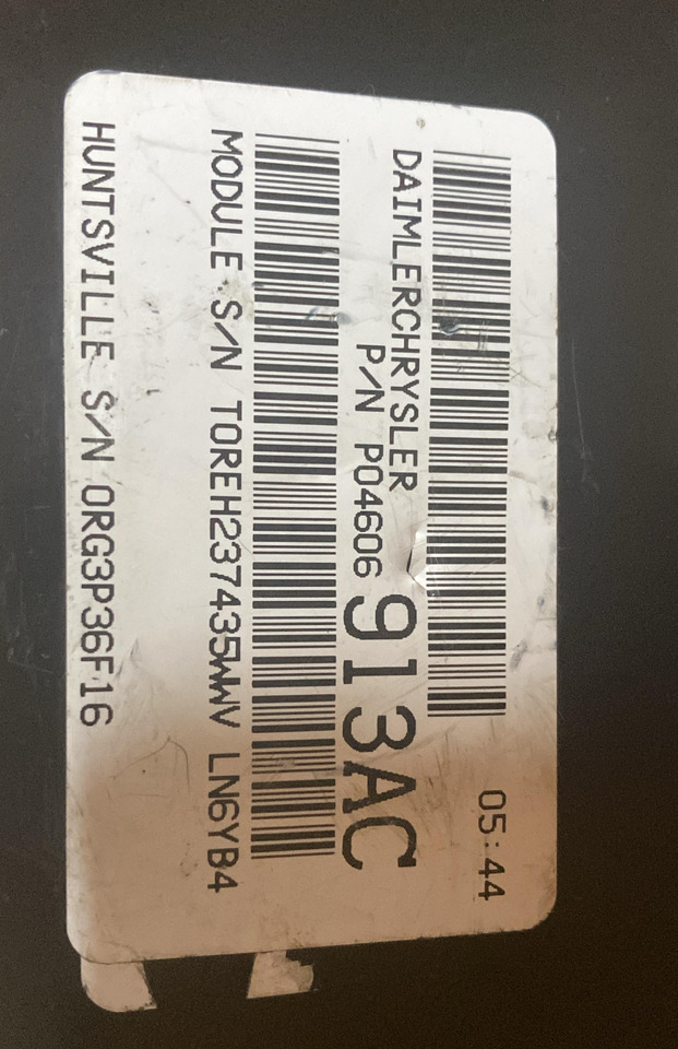 Chrysler P04606913AC - Bloc de gestion: photos 4 Chrysler P04606913AC - Bloc de gestion: photos 4