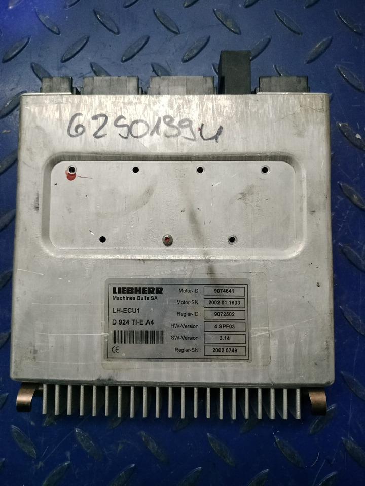 LIEBHERR 9072502 Liebherr Excavator Control - Bloc de gestion pour Pelle: photos 1 LIEBHERR 9072502 Liebherr Excavator Control - Bloc de gestion pour Pelle: photos 1