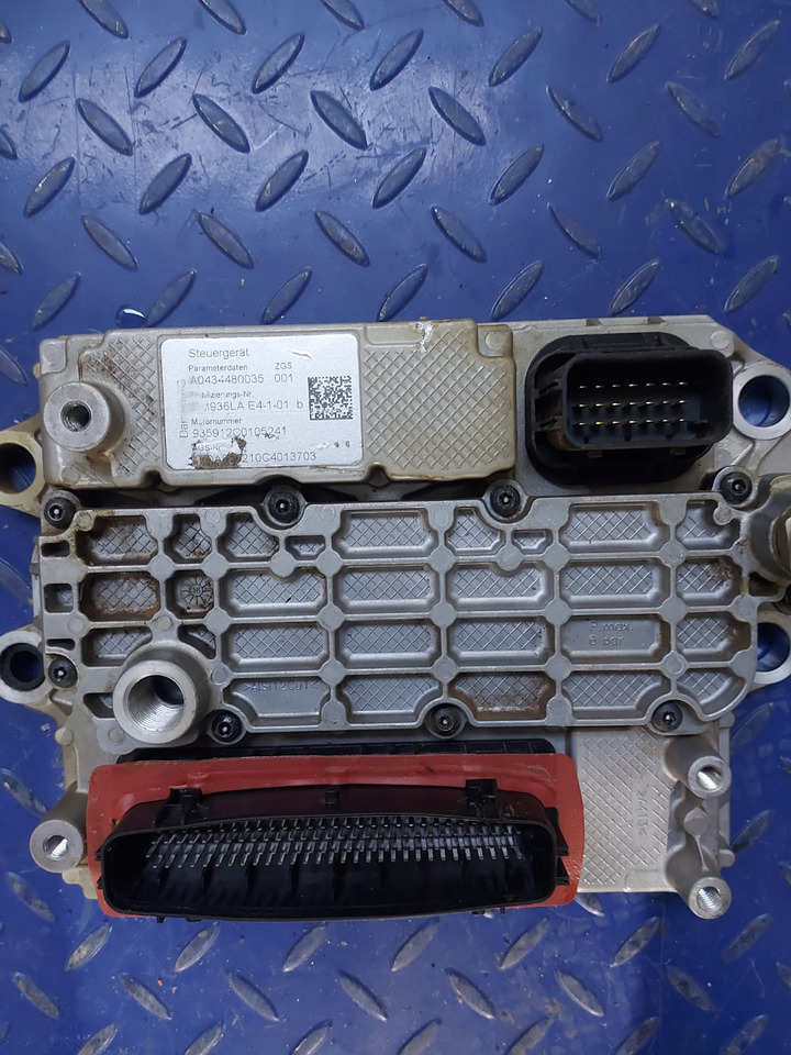 Mercedes Actros Antos Arocs Atego MCM2 MCM2.1 A0014466435 Reman - Bloc de gestion pour Camion: photos 1 Mercedes Actros Antos Arocs Atego MCM2 MCM2.1 A0014466435 Reman - Bloc de gestion pour Camion: photos 1