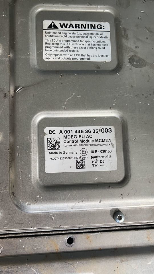 Mercedes Atego Euro 6 MCM2 A0014463635 OM934 - Bloc de gestion pour Camion: photos 4 Mercedes Atego Euro 6 MCM2 A0014463635 OM934 - Bloc de gestion pour Camion: photos 4