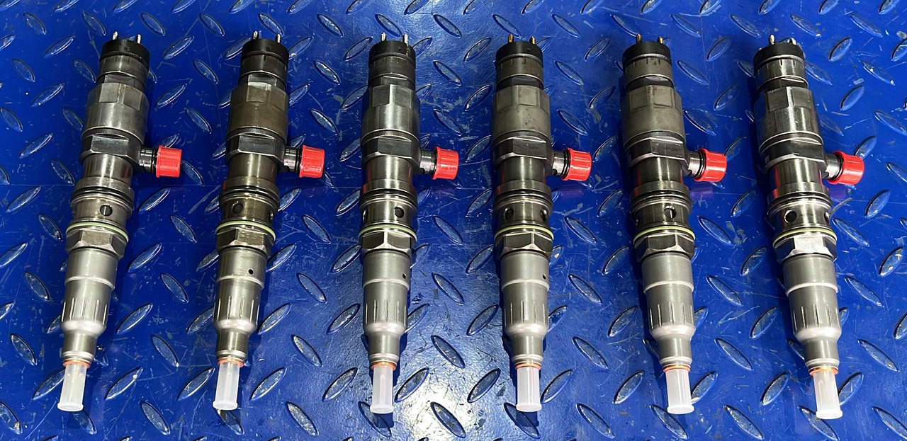 Mercedes Benz Injector Actros MP4 A4700700087 - Injecteur pour Camion: photos 1 Mercedes Benz Injector Actros MP4 A4700700087 - Injecteur pour Camion: photos 1