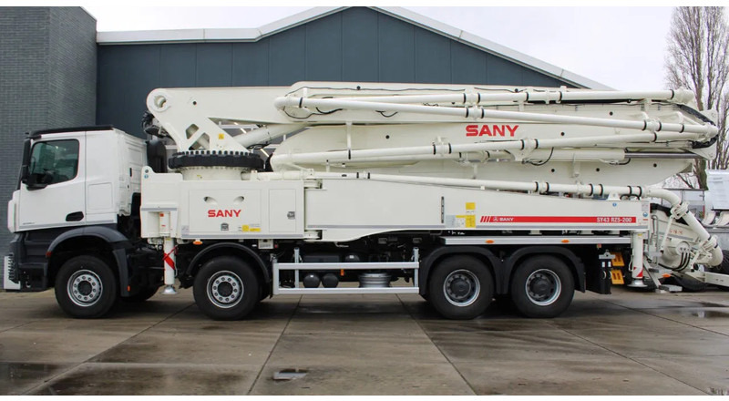 Mercedes-Benz Arocs 4140 8x4 Sany SY43 Concrete pump Build by Putzmeister - Camion pompe: photos 2 Mercedes-Benz Arocs 4140 8x4 Sany SY43 Concrete pump Build by Putzmeister - Camion pompe: photos 2