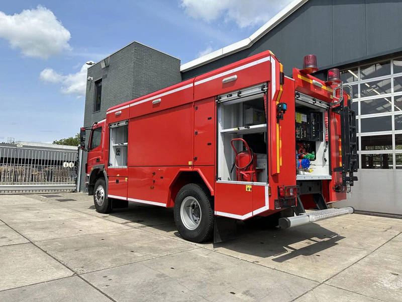 Mercedes-Benz Atego 1725 4×4 Fire Fighting Truck - Camion de pompier: photos 5 Mercedes-Benz Atego 1725 4×4 Fire Fighting Truck - Camion de pompier: photos 5