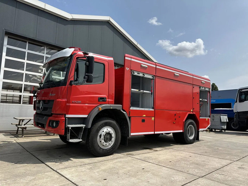 Mercedes-Benz Atego 1725 4×4 Fire Fighting Truck - Camion de pompier: photos 2 Mercedes-Benz Atego 1725 4×4 Fire Fighting Truck - Camion de pompier: photos 2