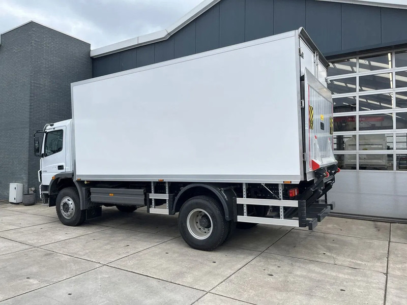 Mercedes-Benz Atego 1725 4x4 Refrigerator Truck (1 unit) - Camion frigorifique: photos 3 Mercedes-Benz Atego 1725 4x4 Refrigerator Truck (1 unit) - Camion frigorifique: photos 3