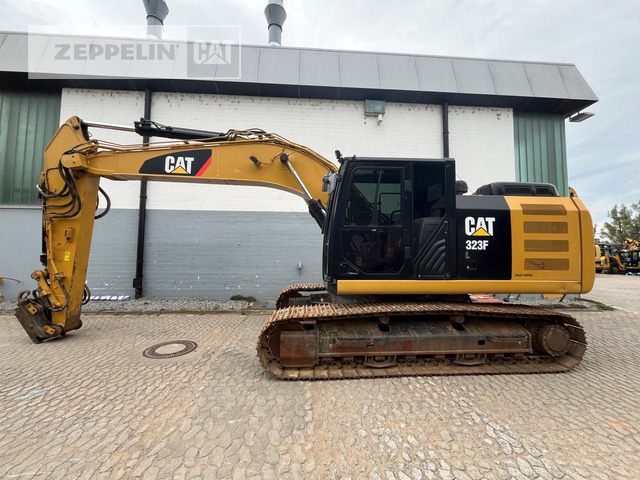 Cat 323FL - Pelle sur chenille: photos 1 Cat 323FL - Pelle sur chenille: photos 1
