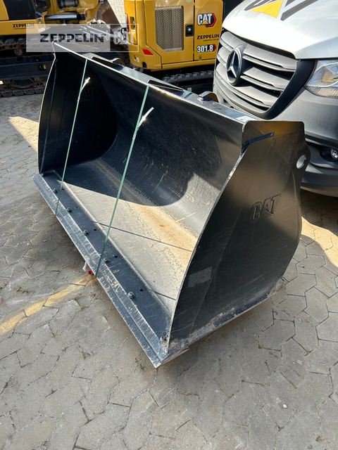 Chargeuse sur pneus Cat 906-14: photos 13