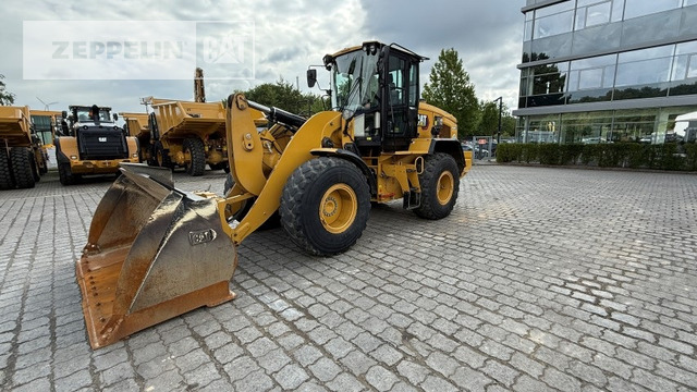 Chargeuse sur pneus Cat 930M: photos 1