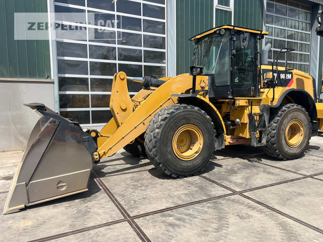 Cat 962M - Chargeuse sur pneus: photos 1 Cat 962M - Chargeuse sur pneus: photos 1