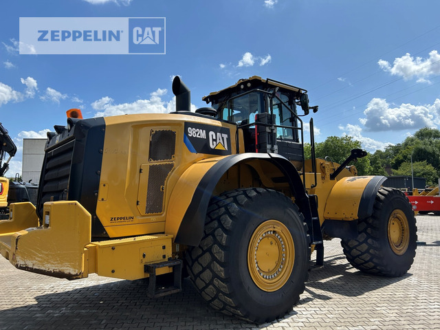 Cat 982M - Chargeuse sur pneus: photos 5 Cat 982M - Chargeuse sur pneus: photos 5
