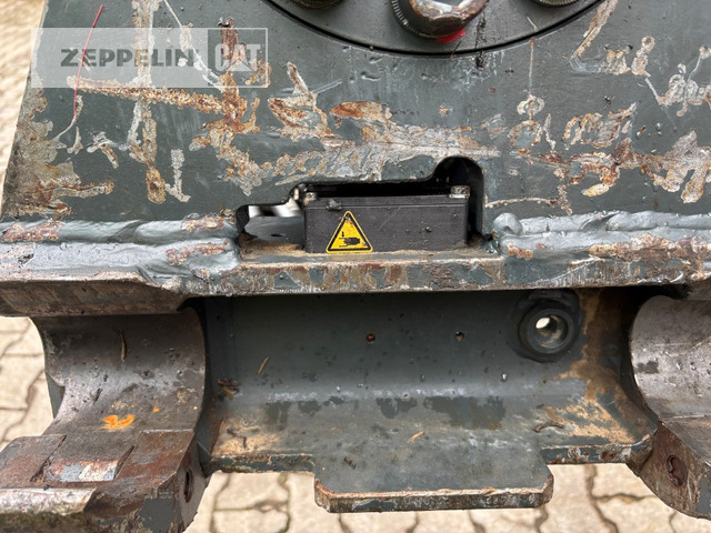 Pelle sur pneus Cat M314F: photos 9