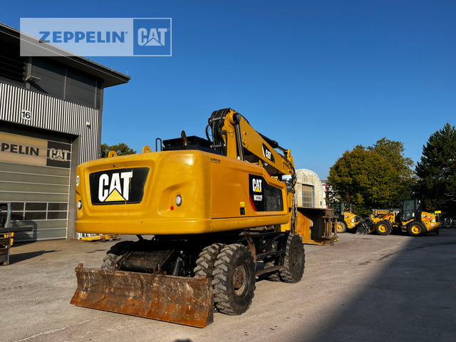 Cat M322F - Pelle sur pneus: photos 4 Cat M322F - Pelle sur pneus: photos 4