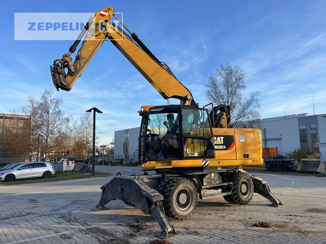 Cat MH3024-06C - Pelle de manutention: photos 3 Cat MH3024-06C - Pelle de manutention: photos 3