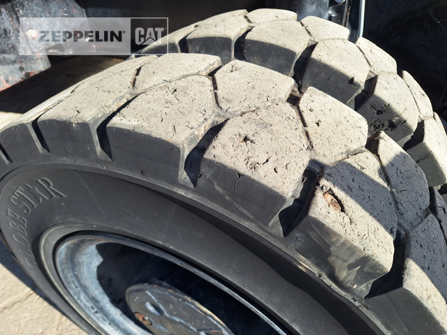Pelle de manutention Cat MH3026-06C: photos 19