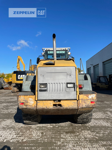 Liebherr L554 - Chargeuse sur pneus: photos 4 Liebherr L554 - Chargeuse sur pneus: photos 4