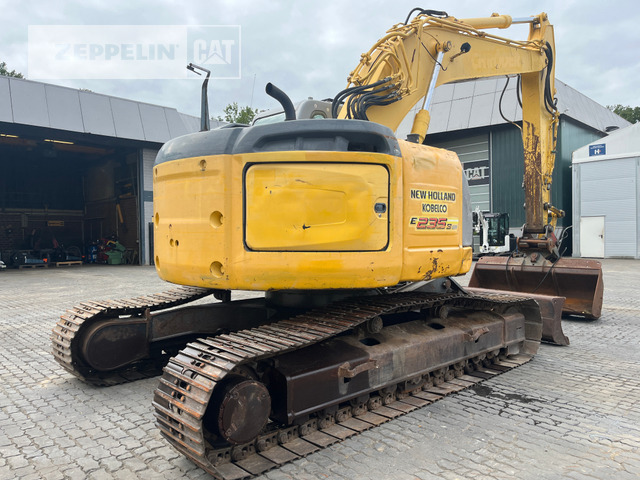 New Holland E235 - Pelle sur chenille: photos 5 New Holland E235 - Pelle sur chenille: photos 5