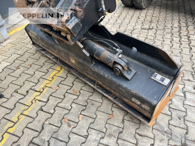 Resch-Ka-Tec Prim.-Prod Komponent - Godet pour pelle: photos 3 Resch-Ka-Tec Prim.-Prod Komponent - Godet pour pelle: photos 3