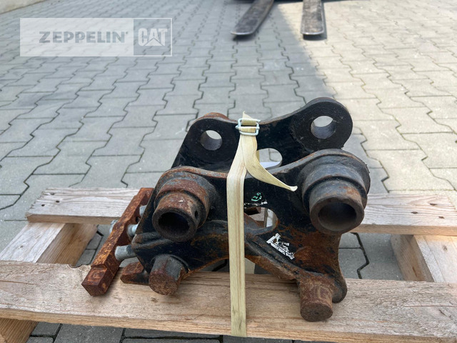 Sonstiges Schnellwechsler CW05 - Attache rapide pour Engins de chantier: photos 1 Sonstiges Schnellwechsler CW05 - Attache rapide pour Engins de chantier: photos 1