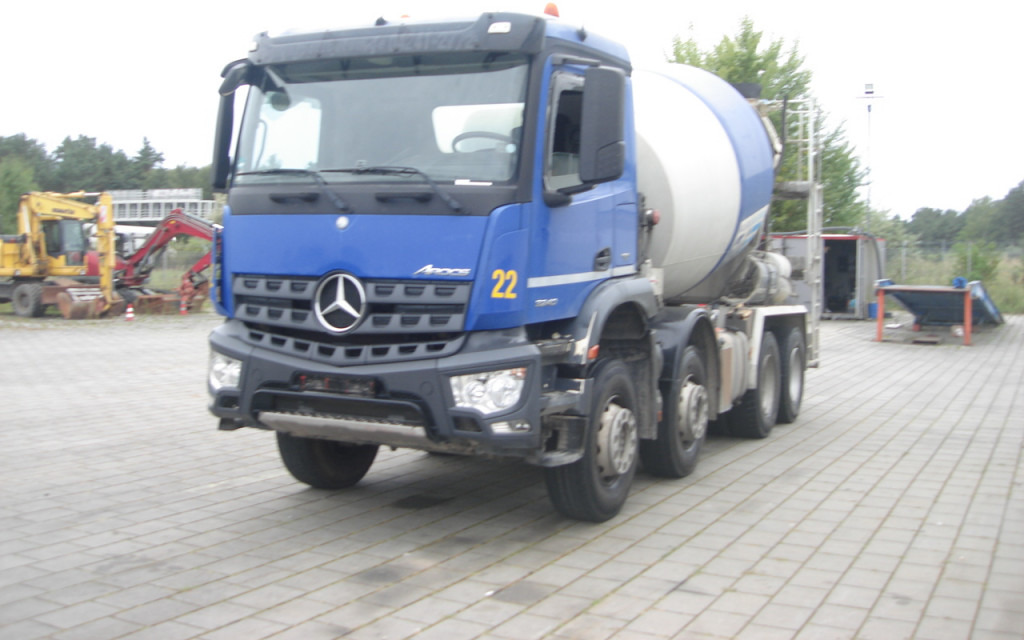 Camion MERCEDES-BENZ Arocs 3240 B Betonmischer Stetter: photos 8