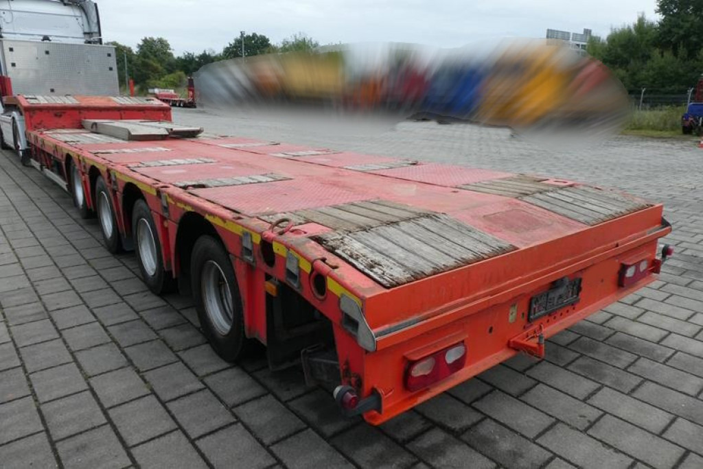 KAESSBOHRER Kaessbohrer LB4E Tiefladerauflieger EX-1 KK LOWBED AUSZIEHBAR-2x Lenkachsen - Semi-remorque surbaissé: photos 5 KAESSBOHRER Kaessbohrer LB4E Tiefladerauflieger EX-1 KK LOWBED AUSZIEHBAR-2x Lenkachsen - Semi-remorque surbaissé: photos 5