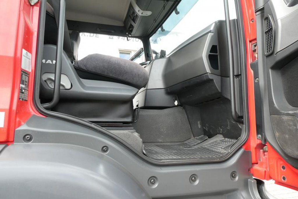 MAN TG-S 26.440 6x6 3-Achs Allradkipper Meiller - Camion benne: photos 5 MAN TG-S 26.440 6x6 3-Achs Allradkipper Meiller - Camion benne: photos 5
