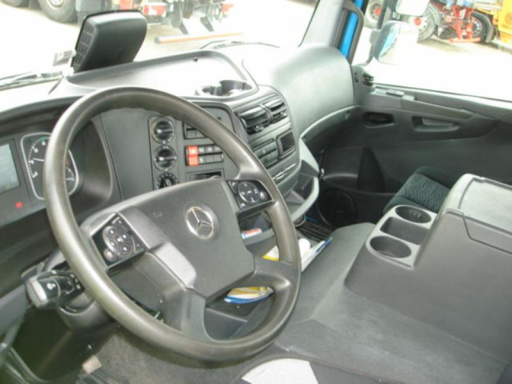 MERCEDES-BENZ Atego 1524 K Absetzkipper TOP +Funkfernbed. - Camion multibenne: photos 4 MERCEDES-BENZ Atego 1524 K Absetzkipper TOP +Funkfernbed. - Camion multibenne: photos 4