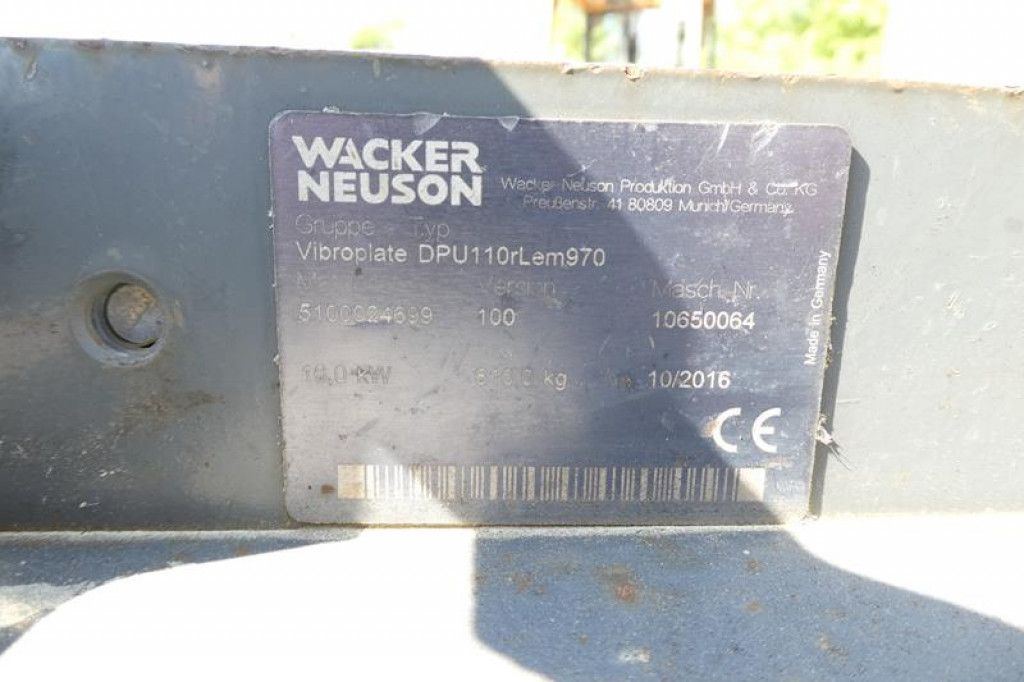 Plaque vibrante Wacker Rüttelplatte DPU 110rLem970 Baumaschine inkl. Fe: photos 12