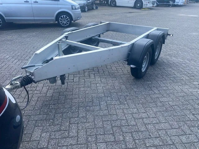 Diversen Bolle . 2 asser aanhangwagen voor kogelkoppeling 3500 kg - Remorque châssis: photos 1 Diversen Bolle . 2 asser aanhangwagen voor kogelkoppeling 3500 kg - Remorque châssis: photos 1