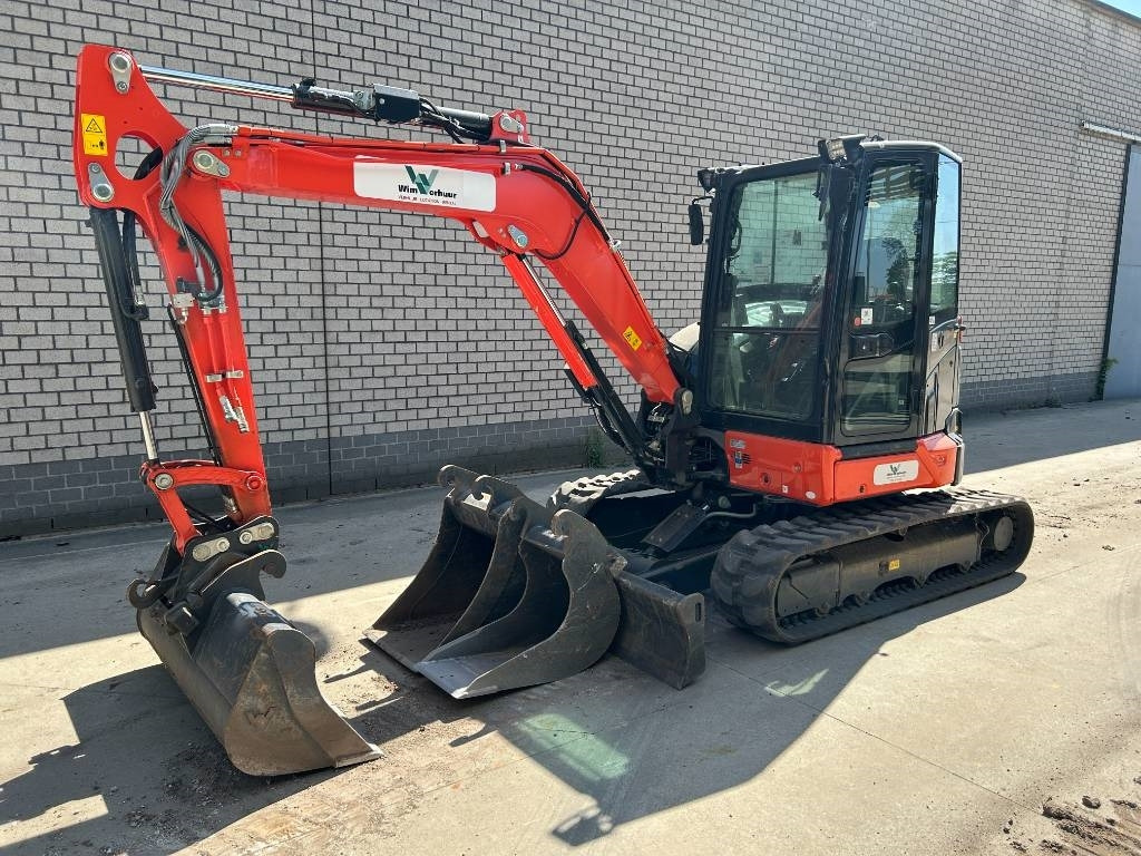 Kubota U 50 - Mini pelle: photos 2 Kubota U 50 - Mini pelle: photos 2