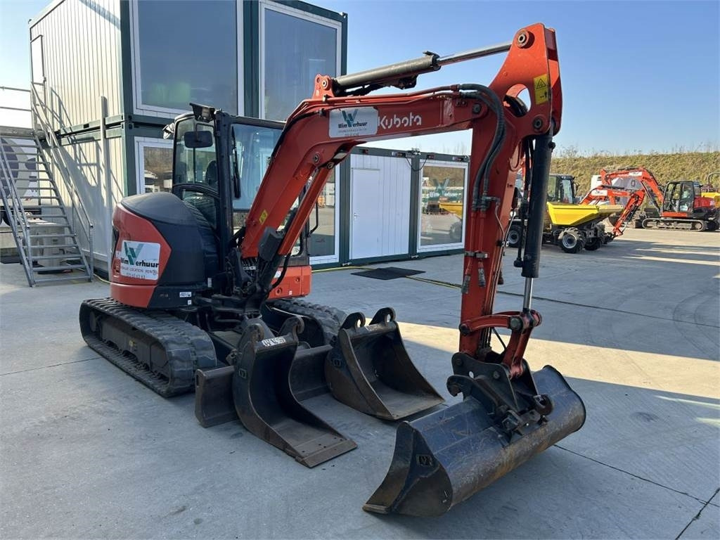 Kubota U50-5 (5016) - Mini pelle: photos 4 Kubota U50-5 (5016) - Mini pelle: photos 4