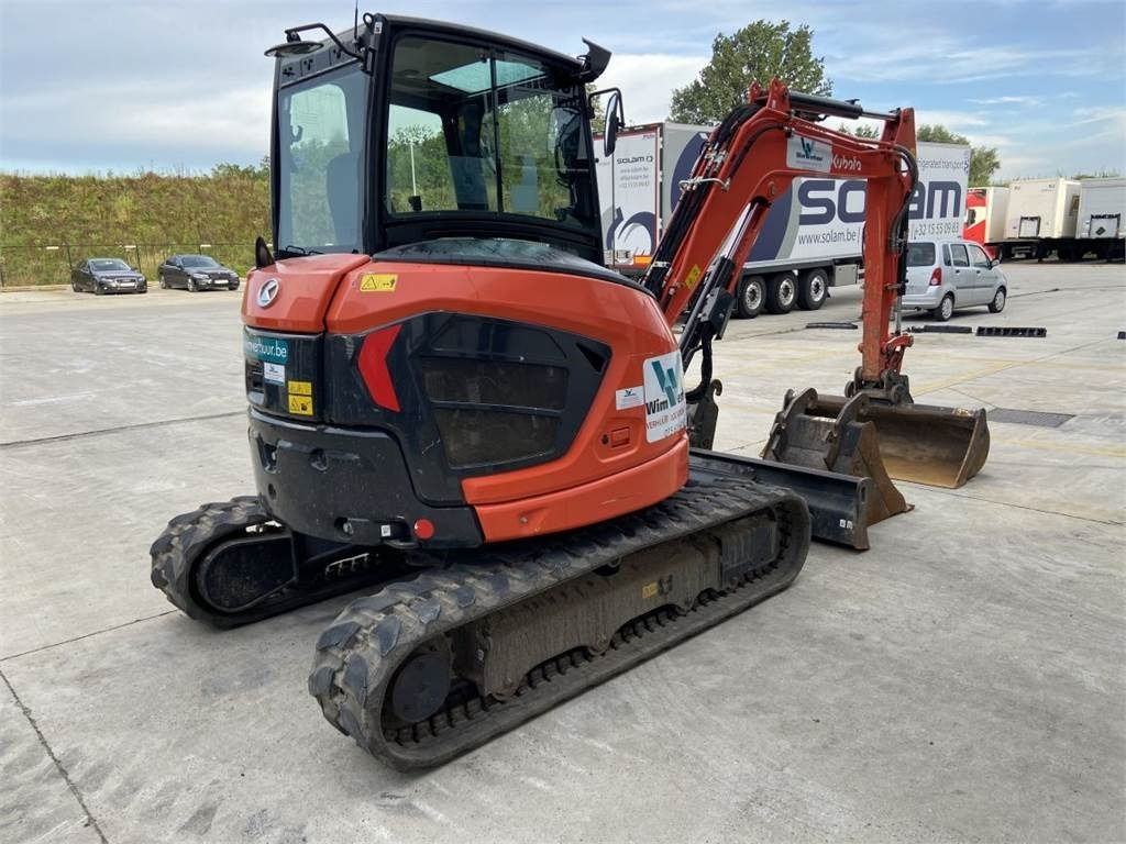 Kubota U50-5 (5022) - Mini pelle: photos 2 Kubota U50-5 (5022) - Mini pelle: photos 2