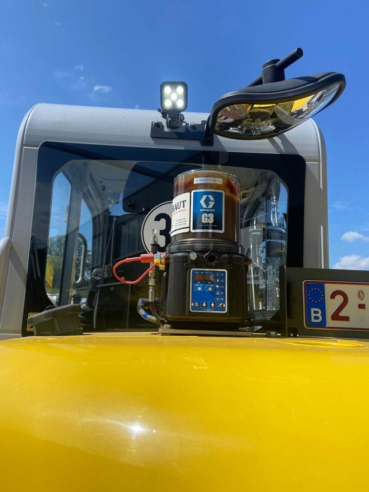 Wacker Neuson EW100 (7057) - Pelle sur pneus: photos 5 Wacker Neuson EW100 (7057) - Pelle sur pneus: photos 5