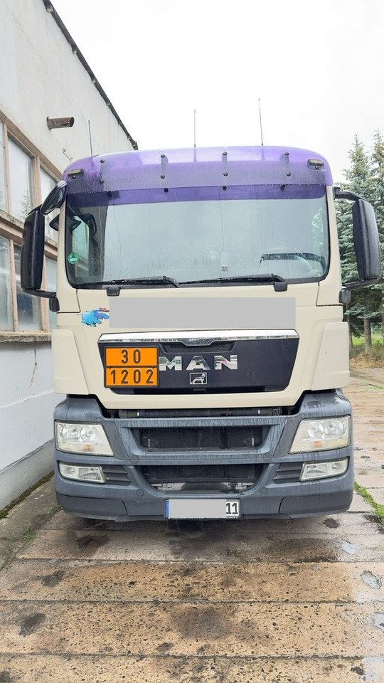 MAN TGS 18.440 4X2 BL A3 (Oben+Untenbefüllung) - Camion citerne: photos 5 MAN TGS 18.440 4X2 BL A3 (Oben+Untenbefüllung) - Camion citerne: photos 5