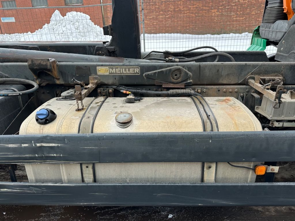 Camion multibenne MAN TGS 26.400 6X2-2 BL Meille RK 20.70 Absetzkipper: photos 9 Camion multibenne MAN TGS 26.400 6X2-2 BL Meille RK 20.70 Absetzkipper: photos 9