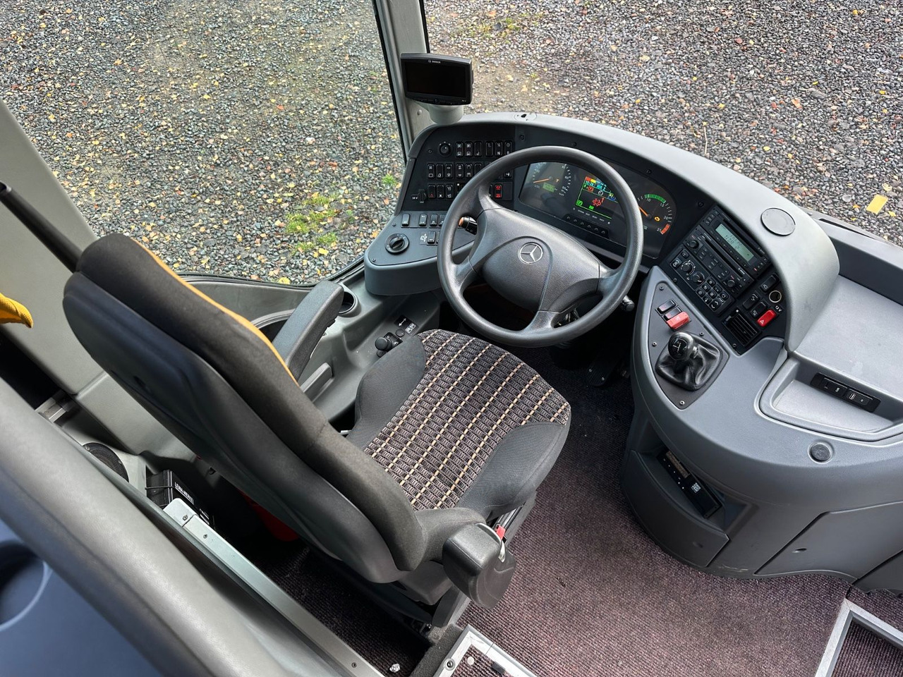 Mercedes-Benz Tourismo O350 17 RHD-L (59Sitze*DE*TOP) - Autocar: photos 5 Mercedes-Benz Tourismo O350 17 RHD-L (59Sitze*DE*TOP) - Autocar: photos 5