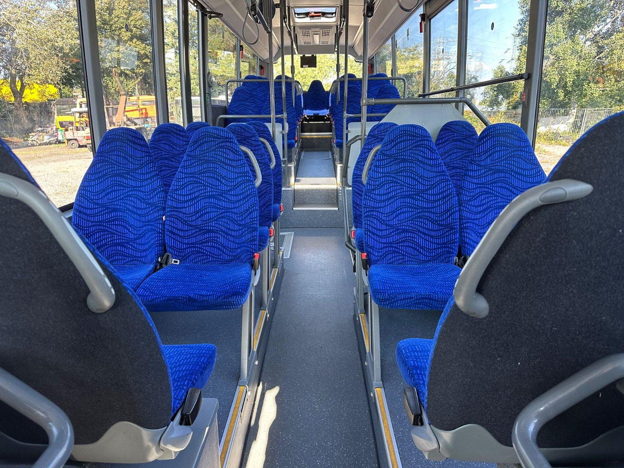 Setra S 415 LE Business (374 tKm*TOP) - Bus urbain: photos 5 Setra S 415 LE Business (374 tKm*TOP) - Bus urbain: photos 5